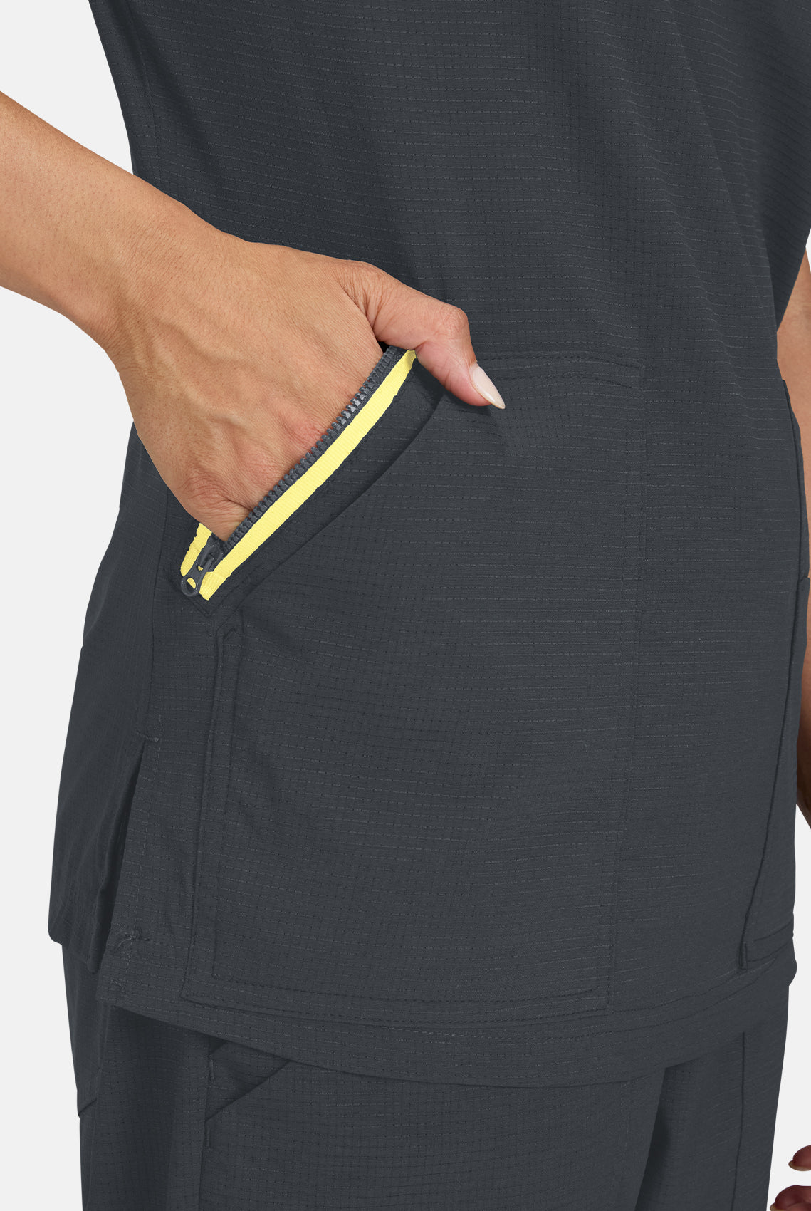 Koi Solis Sari Scrub Top - Charcoal