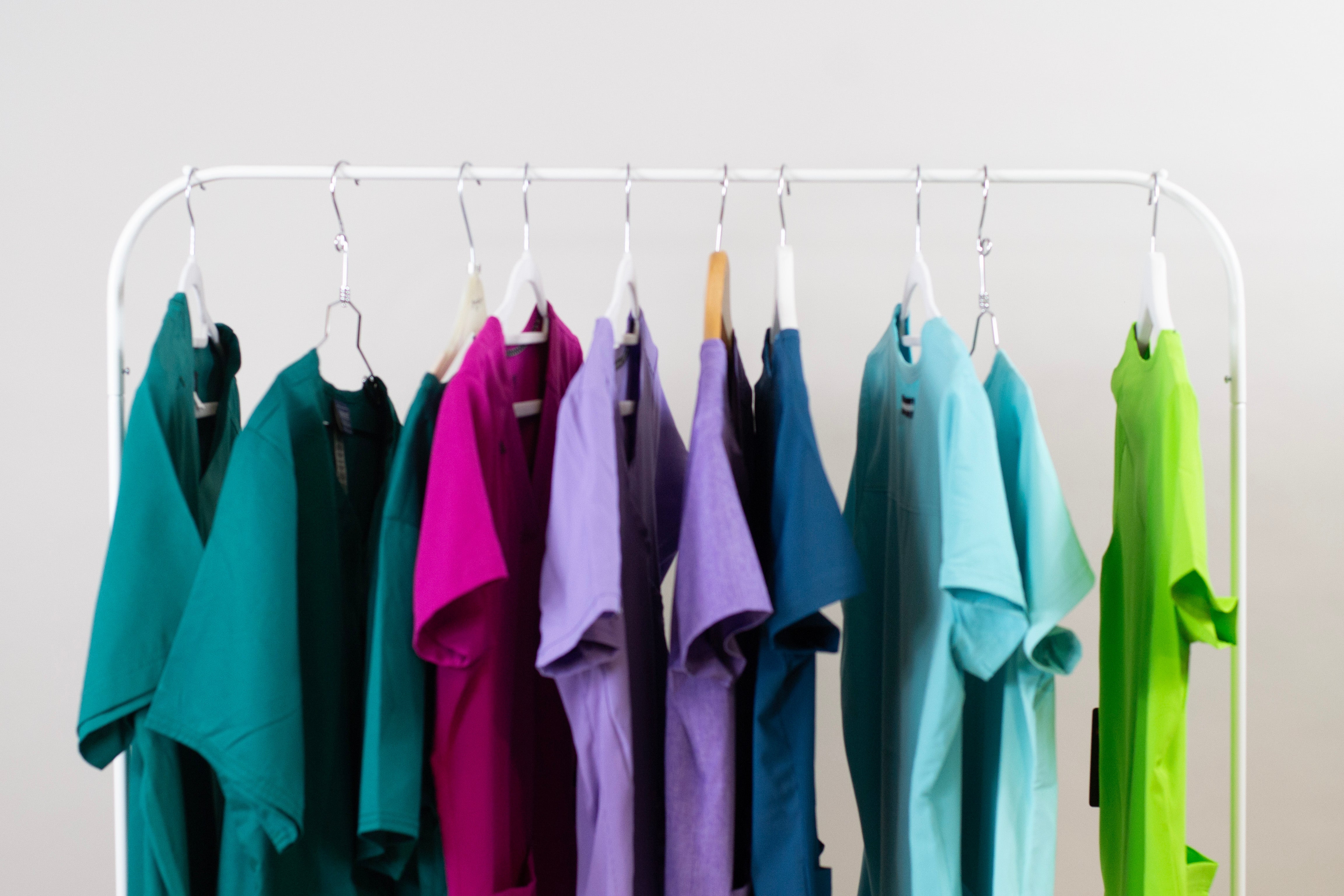 Dürfen wir uns vorstellen? Happyuniforms