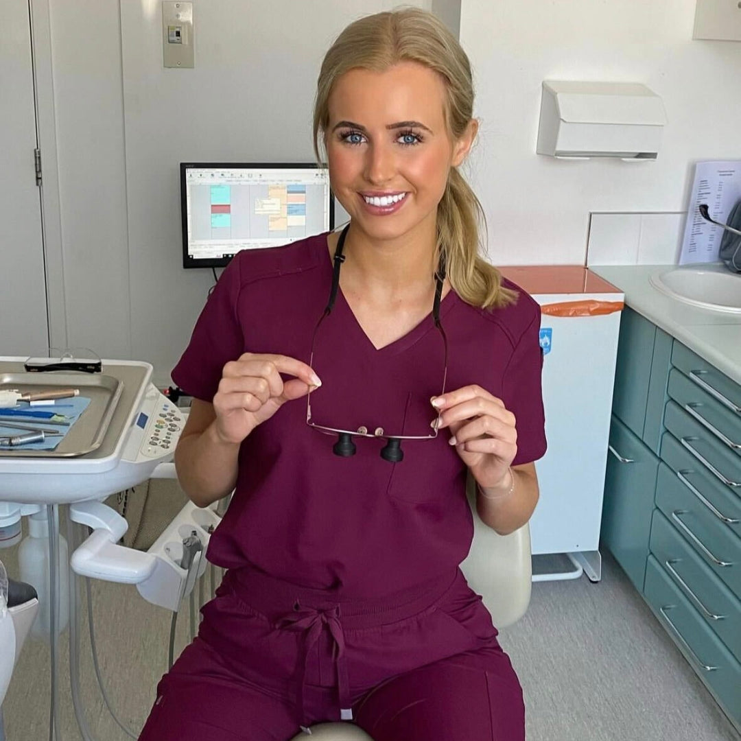 Dental scrubs