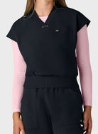 womens-scrub-top-koi-solis-trinity-black-2