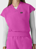 womens-scrub-top-koi-solis-trinity-hibiscus-pink-2